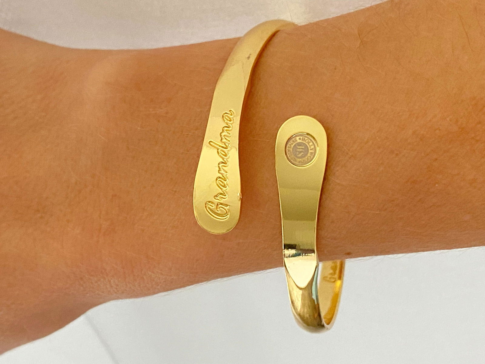 Grandma Bracelet – “Grandma’s Love Is Forever Always” Inspirational Jewelry Gift