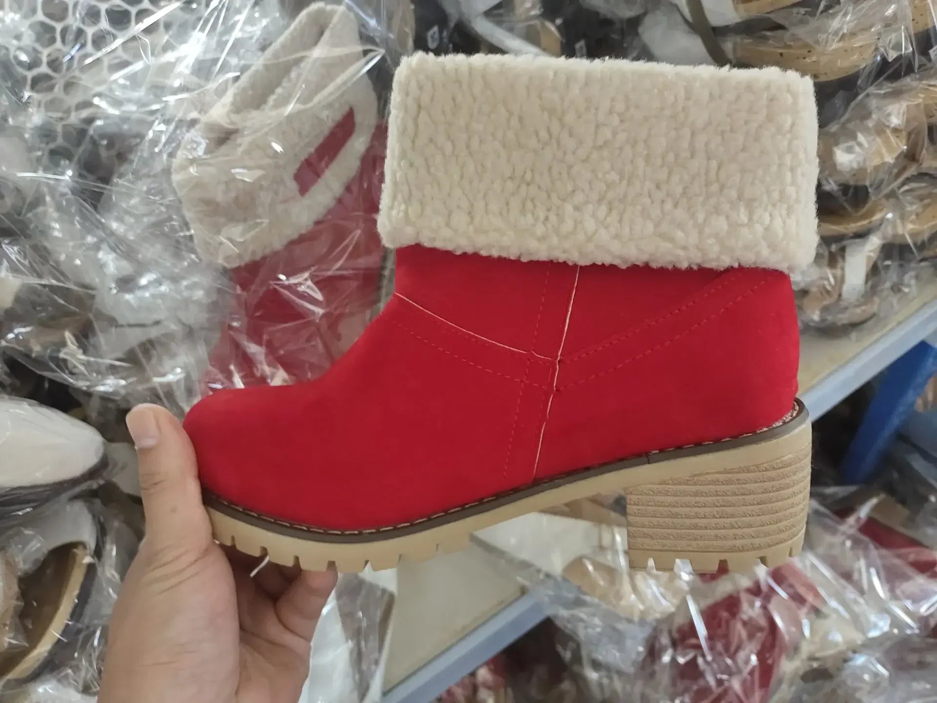 Women's Winter Snow Boots – Warm Comfortable Outdoor Shoes